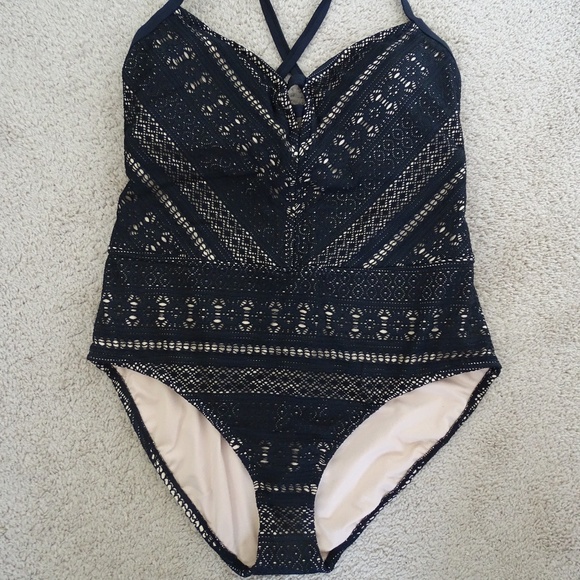Rod Beattie Other - Bleu Rod Beattie 1Pc Sneak Peak Swimsuit NWT 16W